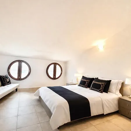 Nuova Casa *